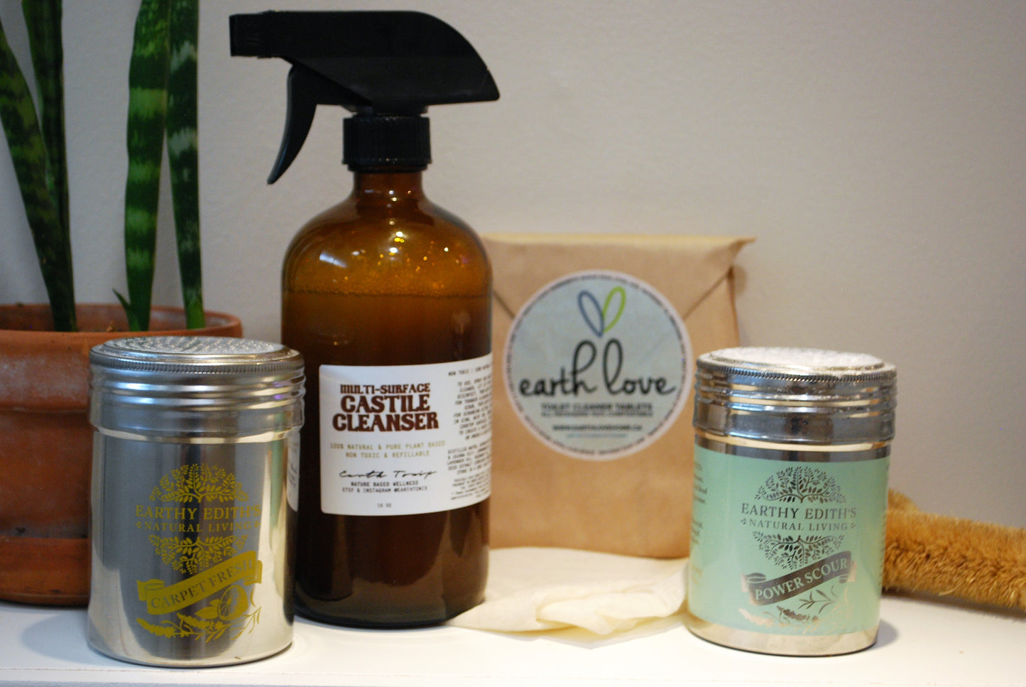 Carpet Cleaner - Non-toxic, Refillable, Deodorizer, Antibacterial, Kid-Safe, Zero-waste